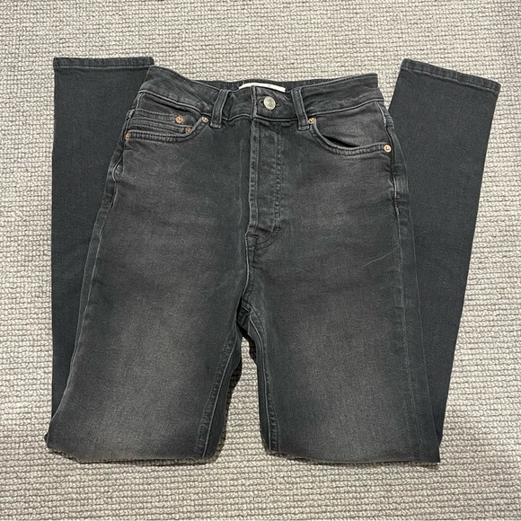 Free People Zuri Mom Jeans in Dusty Roads (24) - Picture 3 of 8